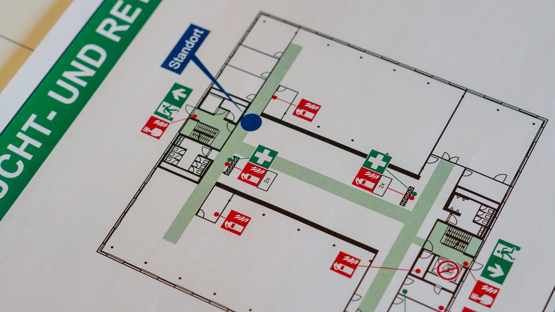 Gebäudekarten mit Notausgängen